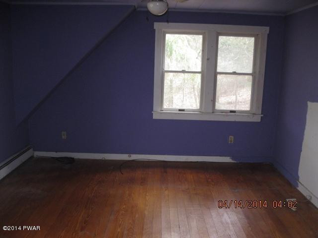 28 Gumbletown Road Tafton, PA 18464 - Photo 11 of 14 Gallery Image 11