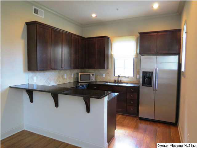 2081 Lancaster Road, Unit 2081 Birmingham, AL 35209 - Photo 5 of 17