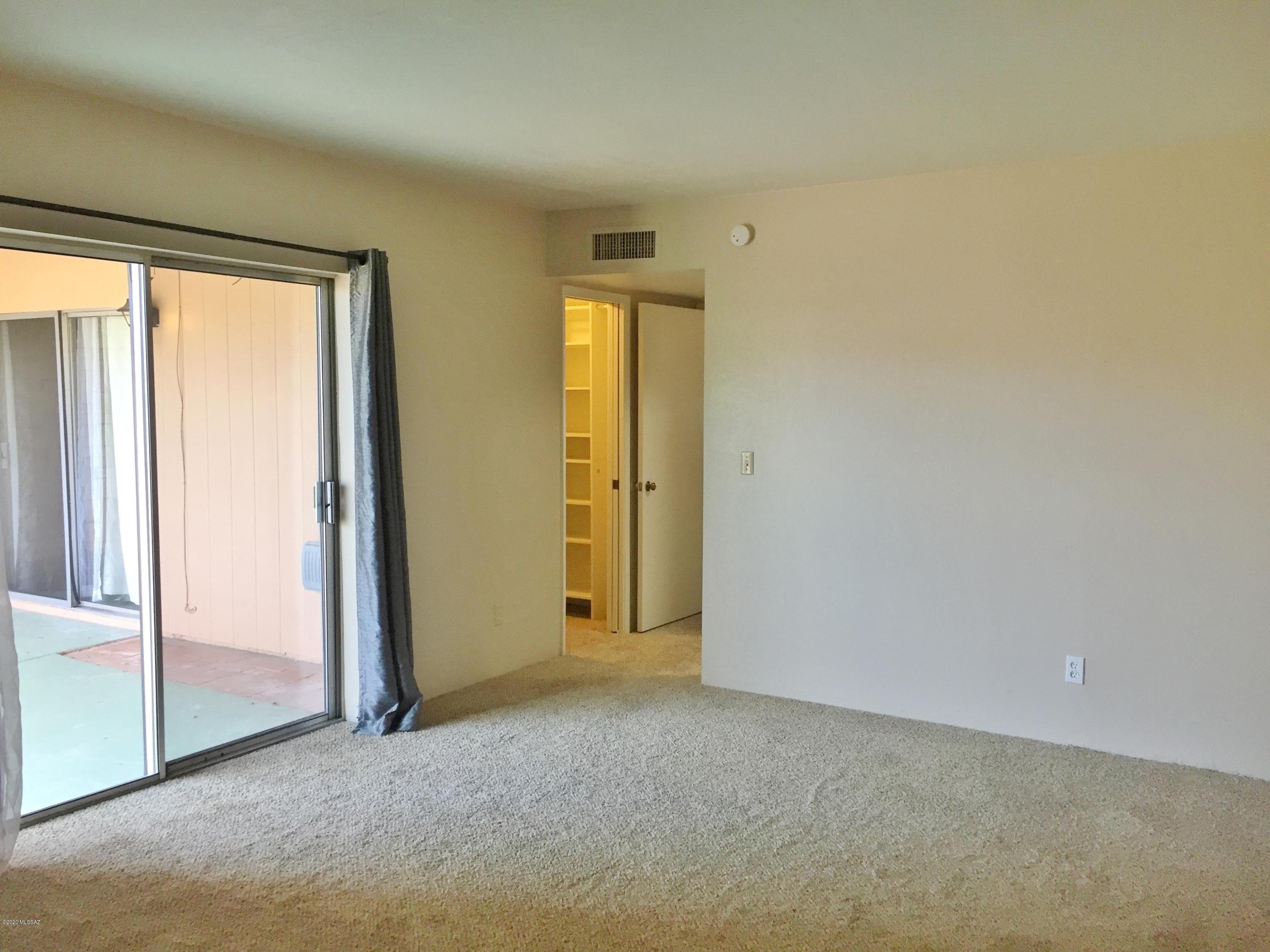 4255 East Presidio Road Tucson, AZ 85712 - Photo 7 of 26