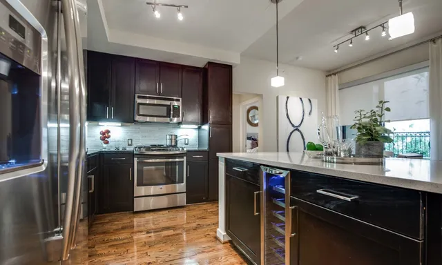 $1,450 | 500 Crawford Street, Unit 226, Houston, TX 77002