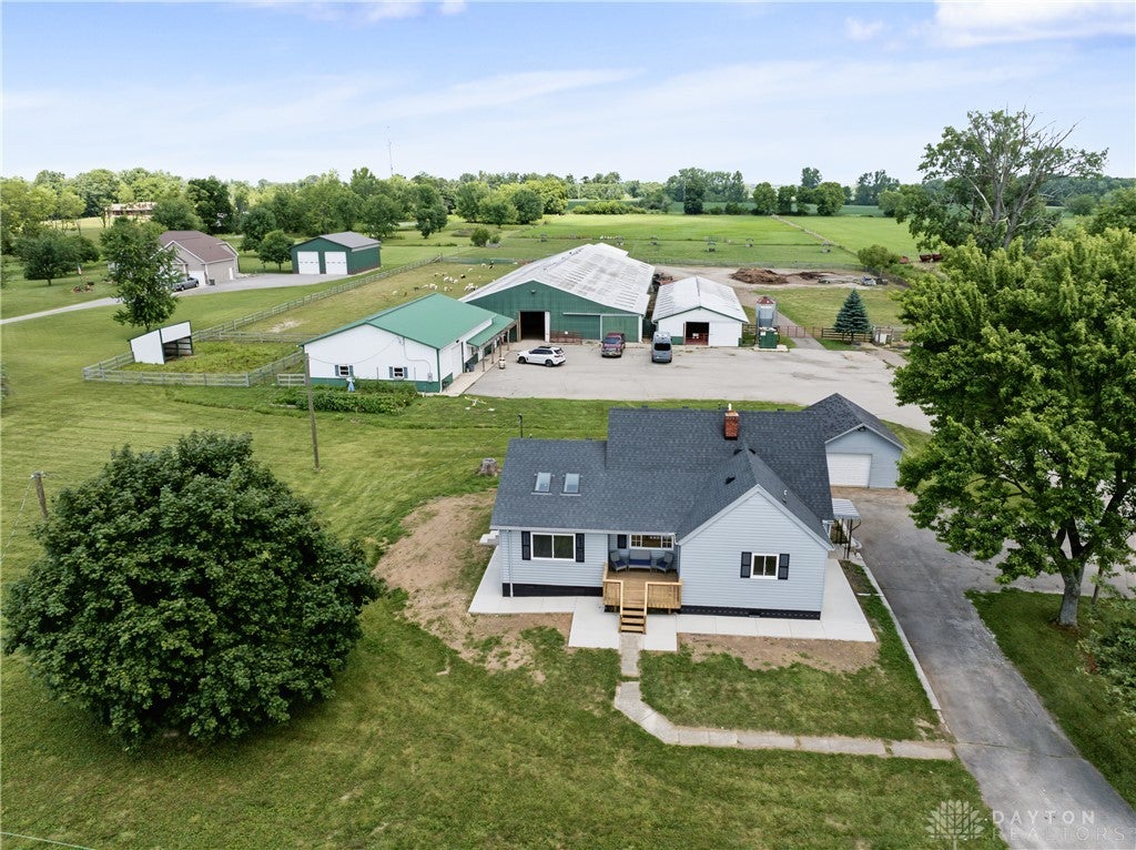 7195 Singer Road Dayton, OH 45424 - Photo 1 of 94