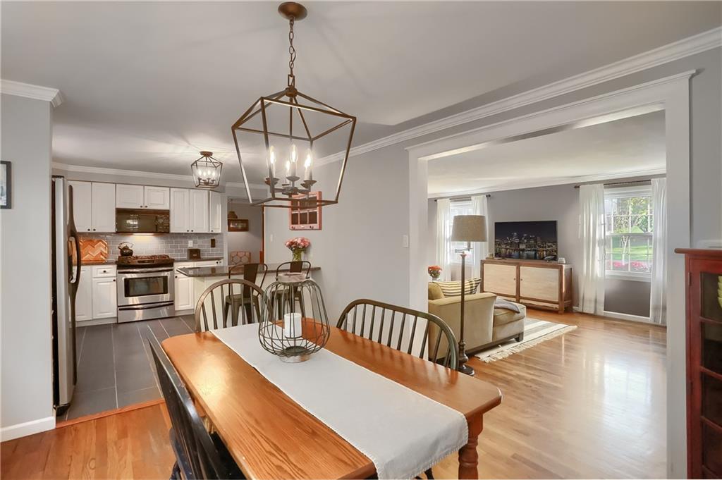 1925 Redcoach Road Allison Park, PA 15101 - Photo 5 of 25 Gallery Image 5
