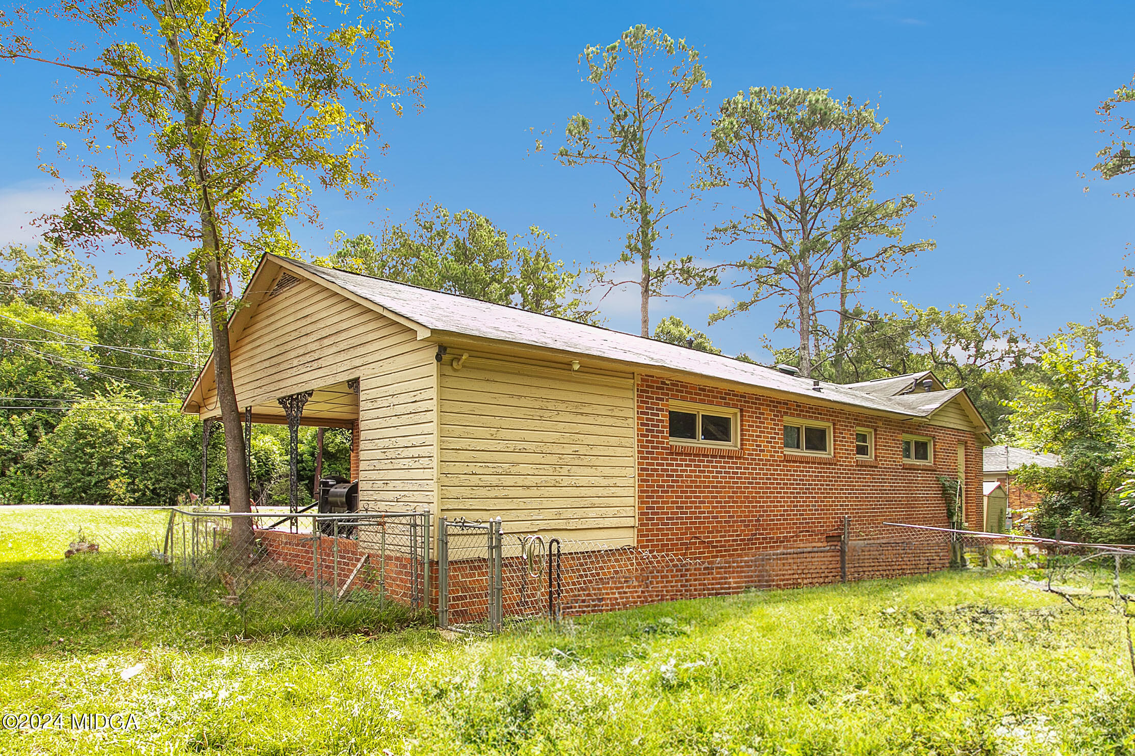 2746 Riverview Road Macon, GA 31204 - Photo 6 of 8 2746 Riverview Rd-7741