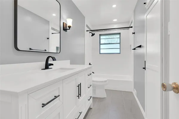 $221,000 | 2711 West Morton Street, Denison, TX 75020