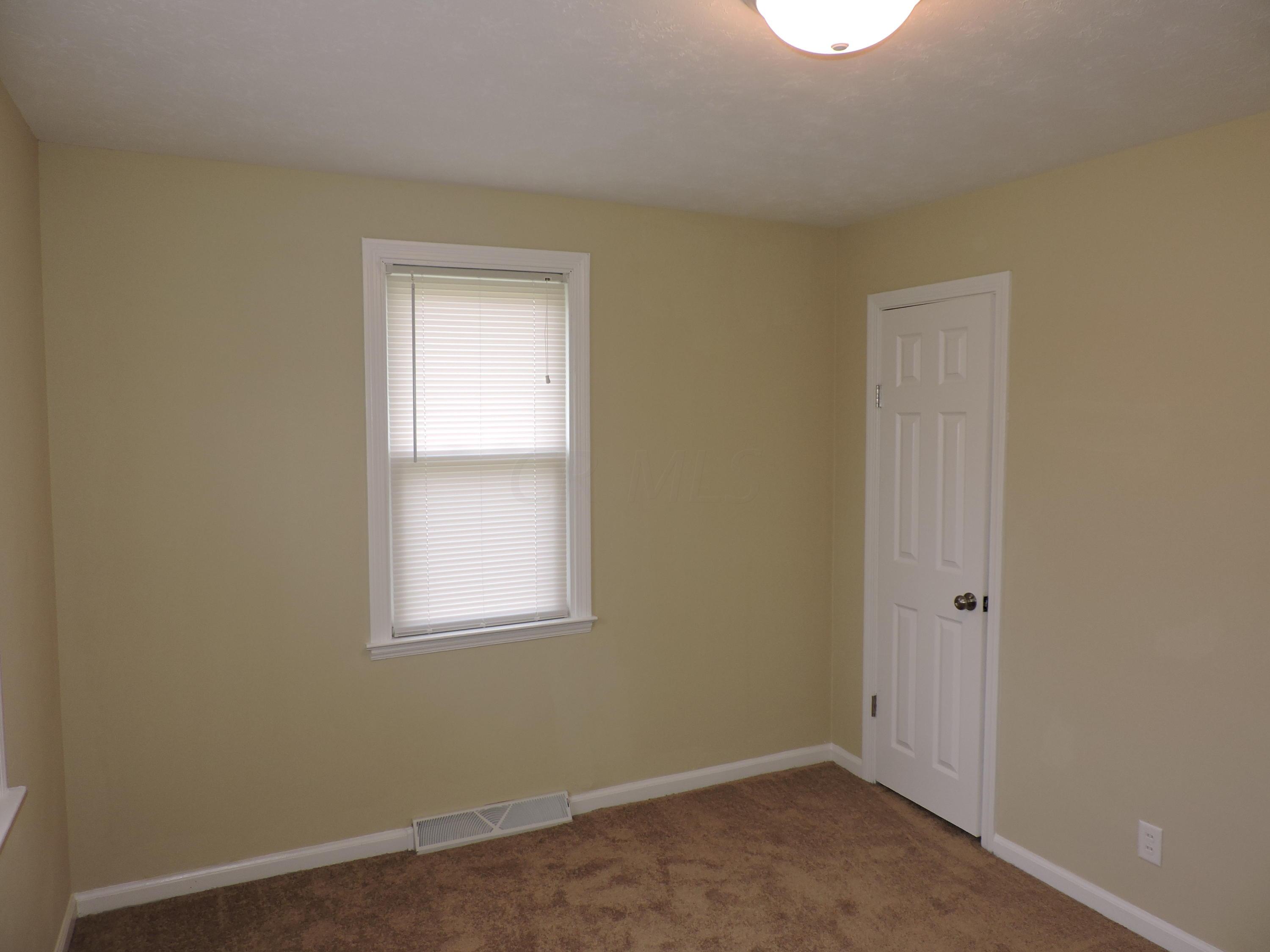 2589 Clybourne Road Columbus, OH 43231 - Photo 15 of 24 Gallery Image 15