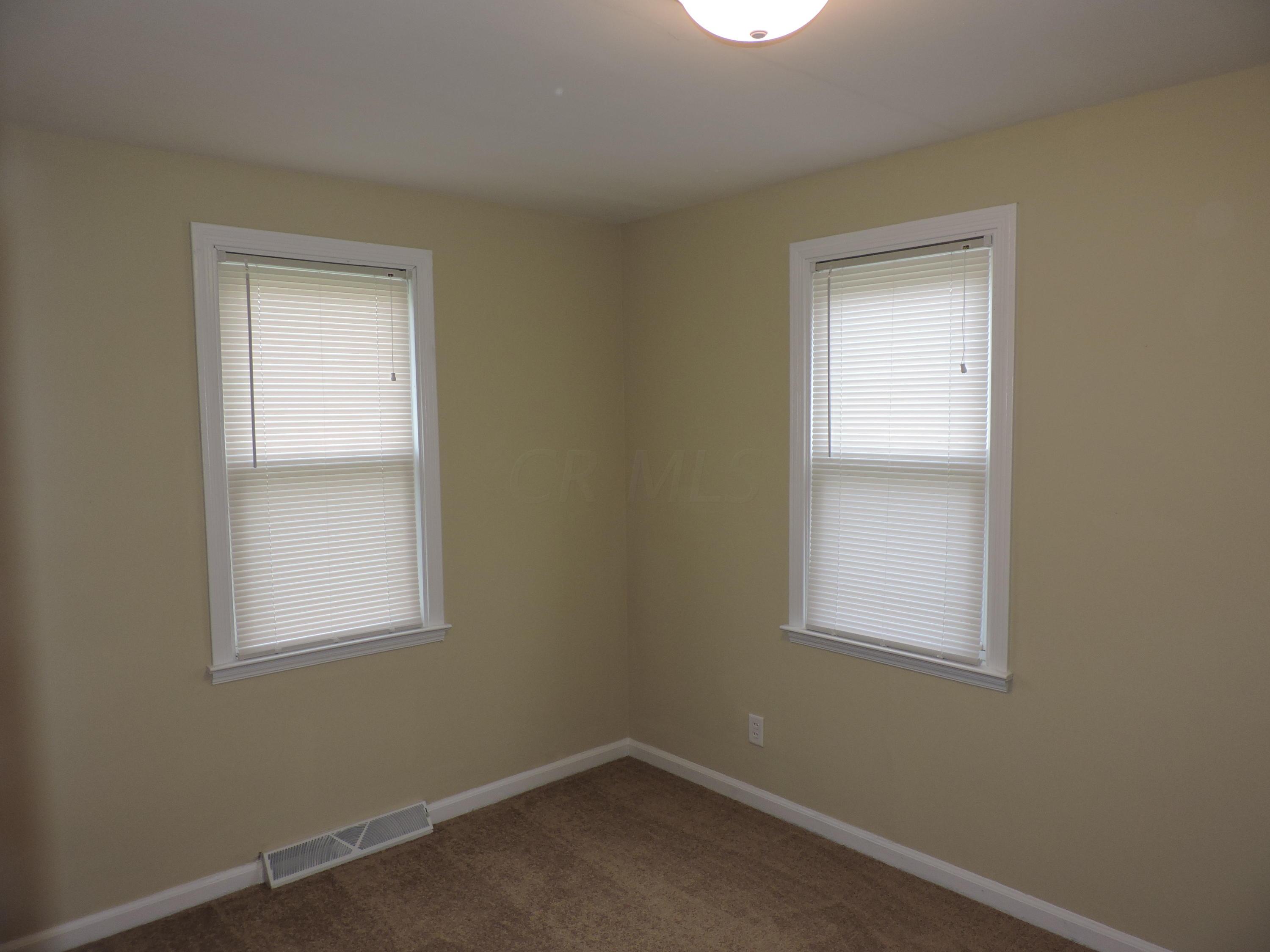 2589 Clybourne Road Columbus, OH 43231 - Photo 16 of 24 Gallery Image 16
