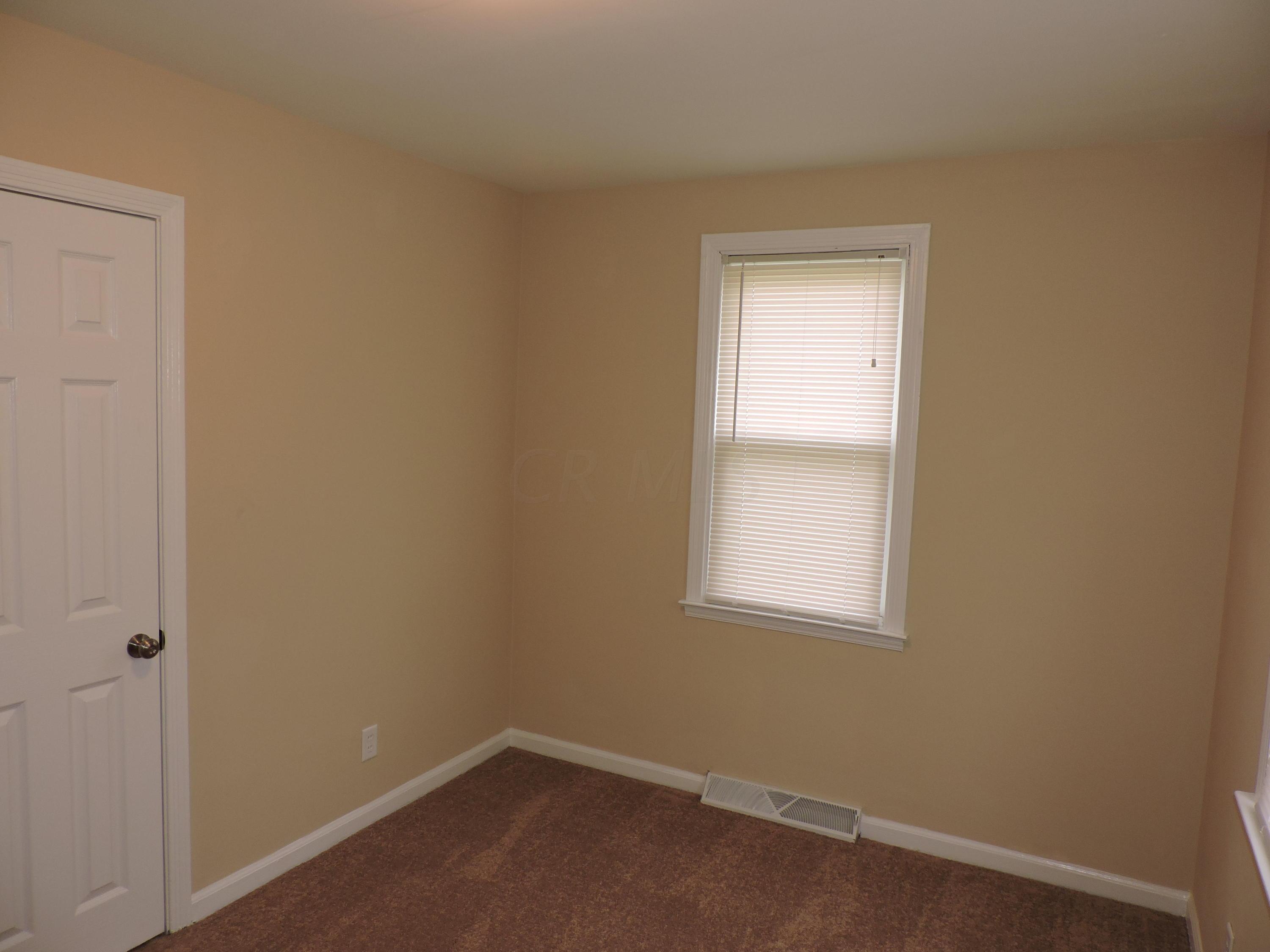 2589 Clybourne Road Columbus, OH 43231 - Photo 17 of 24 Gallery Image 17