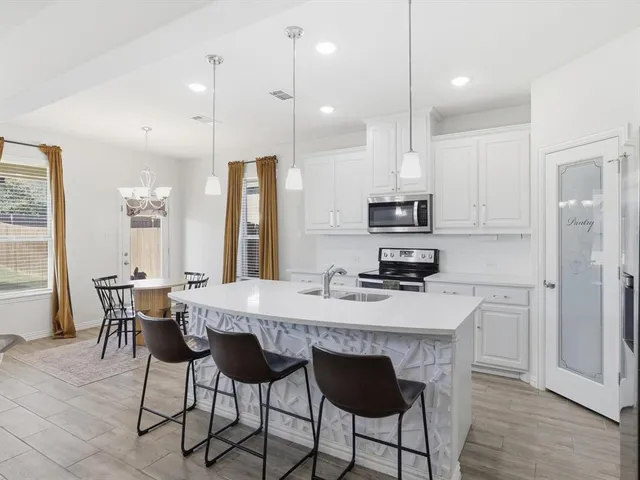 $2,800 | 1013 Wildwood Drive, Joshua, TX 76058