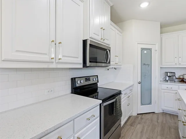 $2,800 | 1013 Wildwood Drive, Joshua, TX 76058