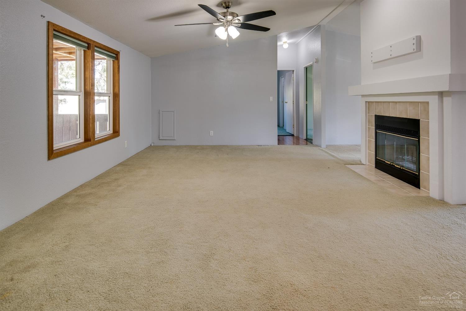 9566 Southwest Meadow Road Terrebonne, OR 97760 - Photo 8 of 25 Gallery Image 8
