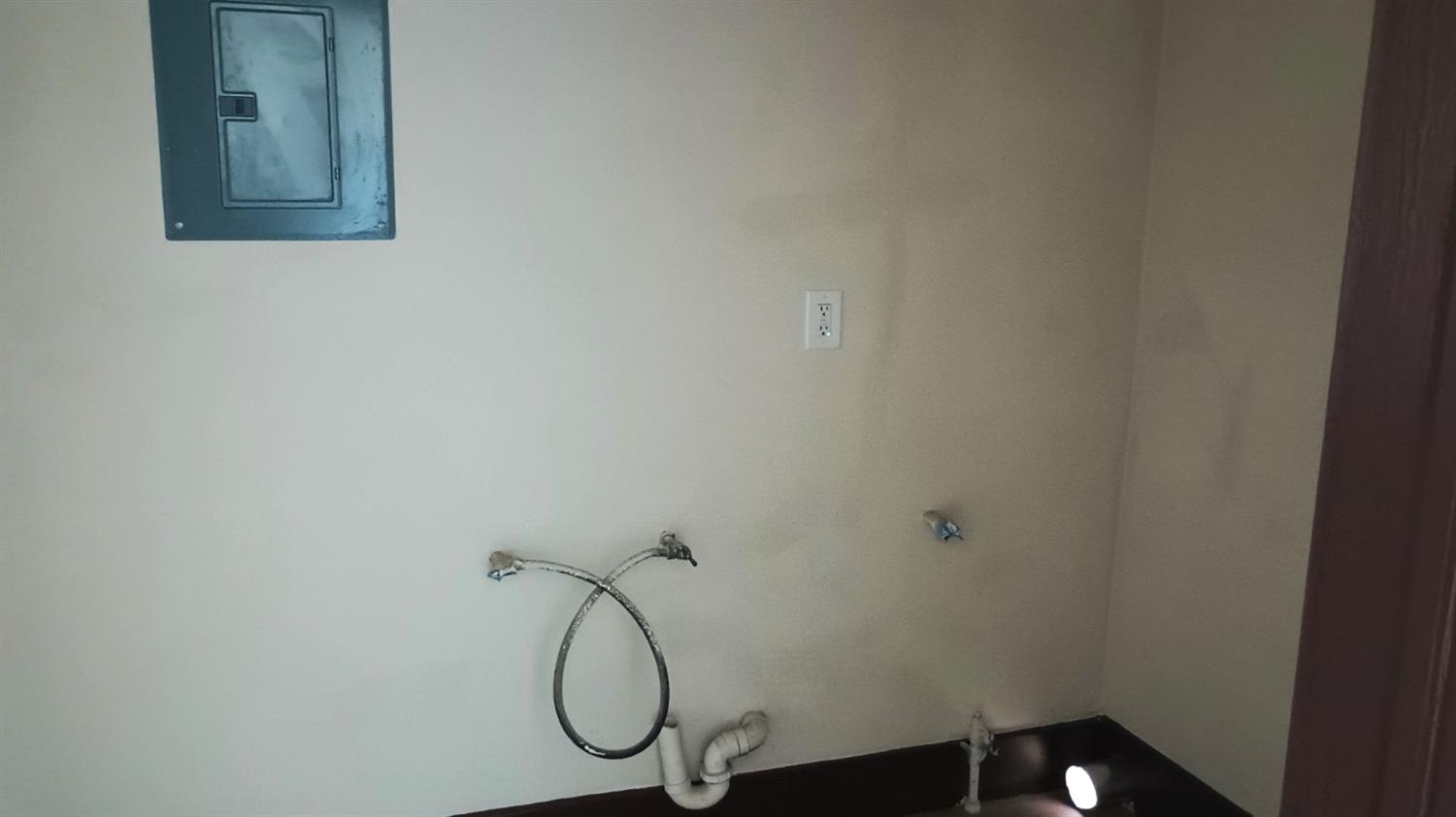 1327 North Ferger Avenue Fresno, CA 93728 - Photo 14 of 22 a bathroom with a glass door shower and a sink