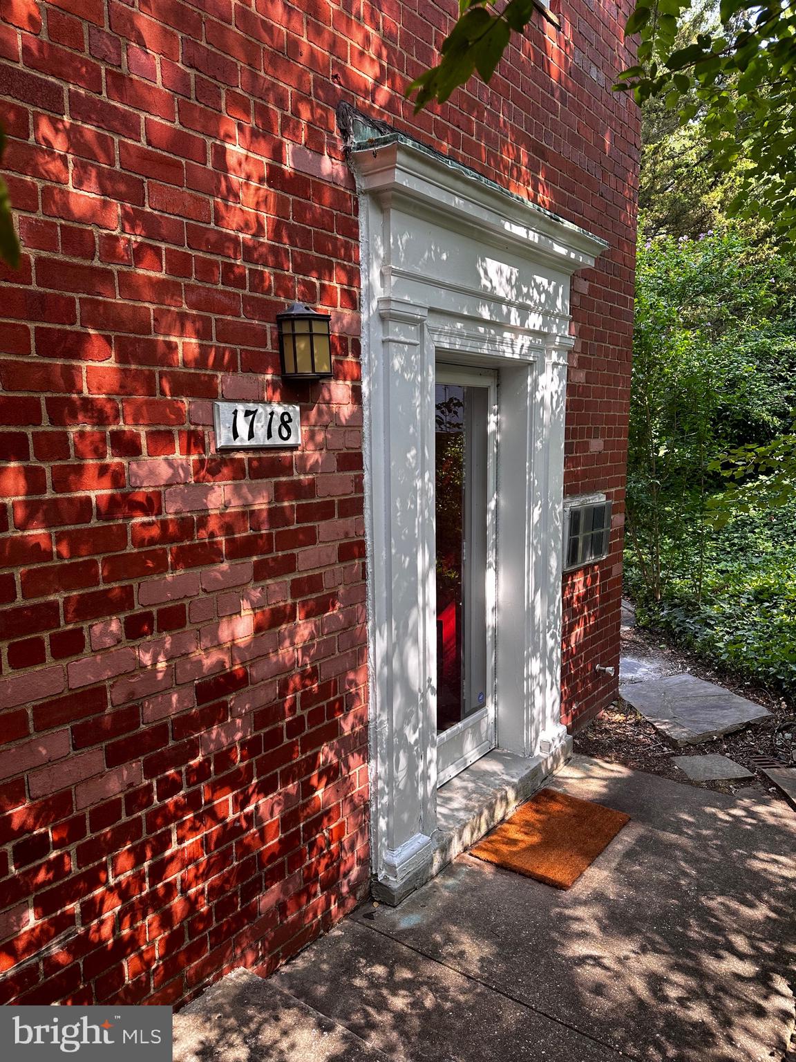 1718 Preston Road Alexandria, VA 22302 - Photo 2 of 19 Gallery Image 2