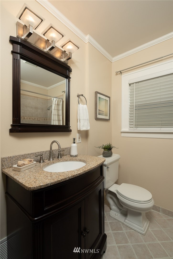 733 North 80th Street Seattle, WA 98103 - Photo 20 of 40 Gallery Image 20