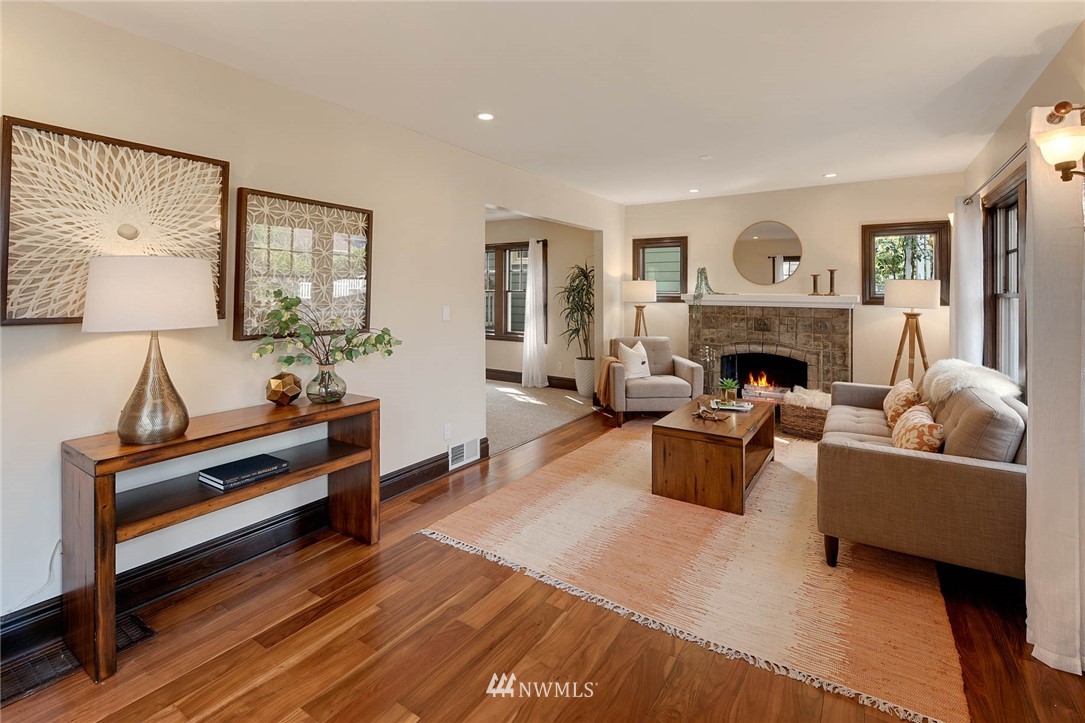 733 North 80th Street Seattle, WA 98103 - Photo 7 of 40 Gallery Image 7