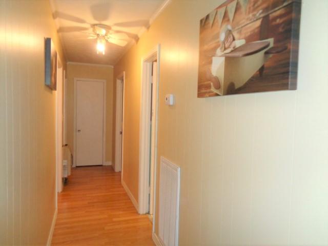 3431 Cromwell Ridge Road Cypress Inn, TN 38452 - Photo 13 of 30 Hall