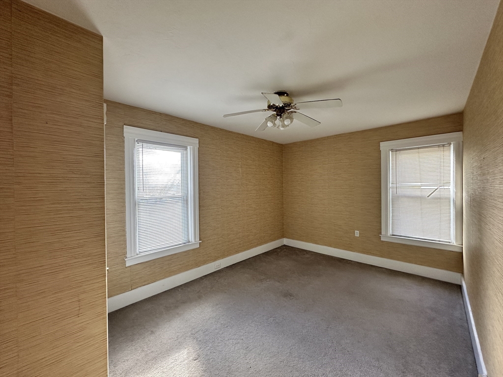 18 Gage Street, Unit 1 Worcester, MA 01605 - Photo 3 of 9