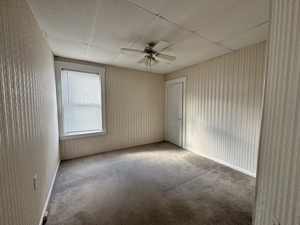 18 Gage Street, Unit 1 Worcester, MA 01605 - Photo 5 of 9