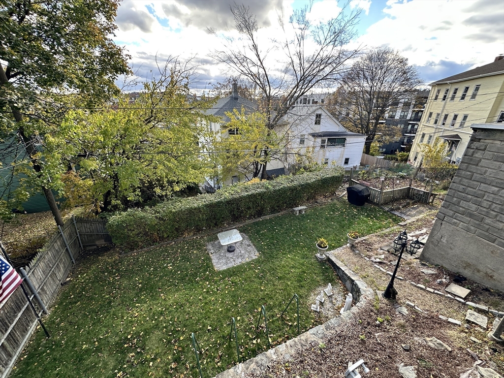 18 Gage Street, Unit 1 Worcester, MA 01605 - Photo 8 of 9