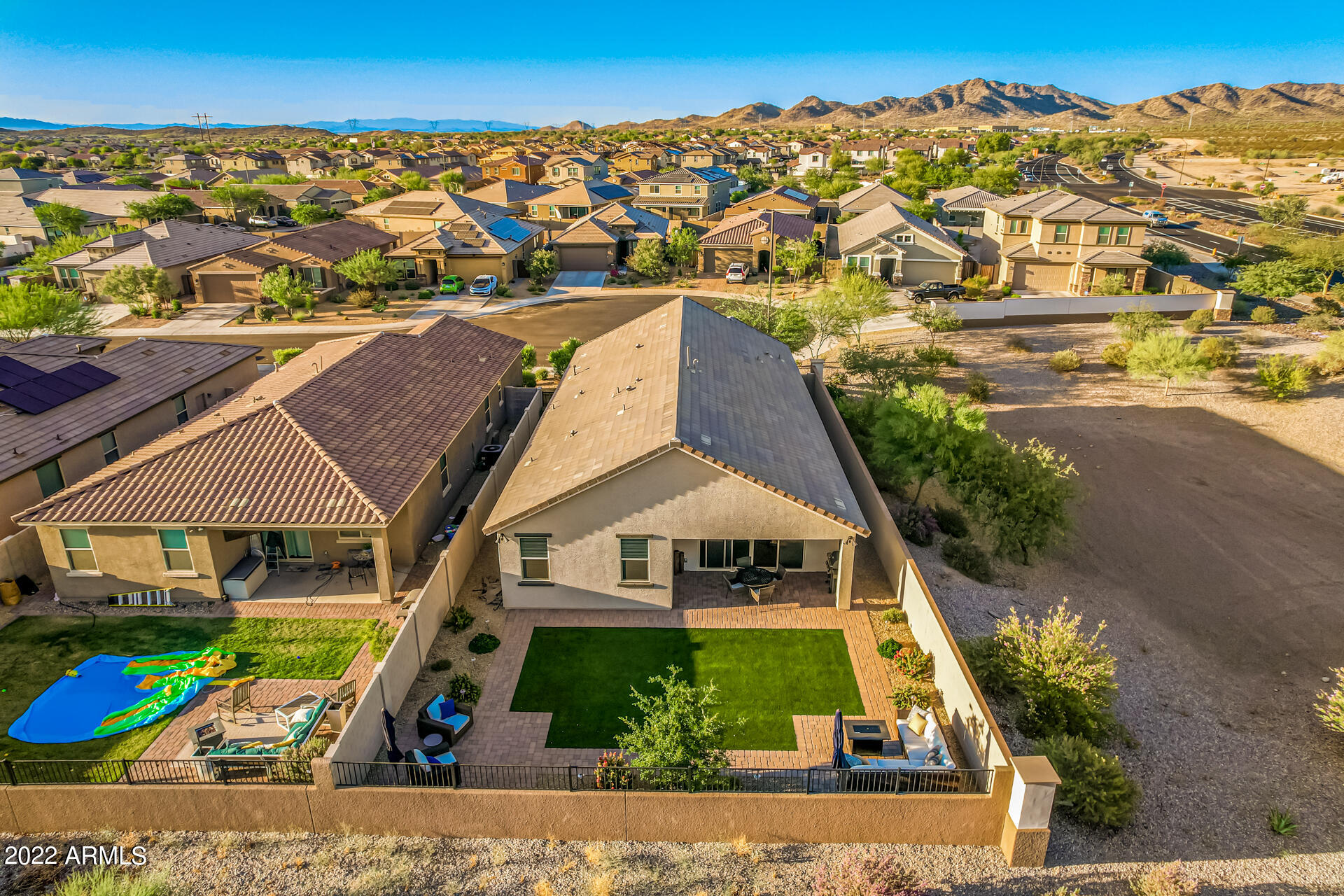 17723 West Sandy Road Goodyear, AZ 85338 - Photo 32 of 70 Private feel location.