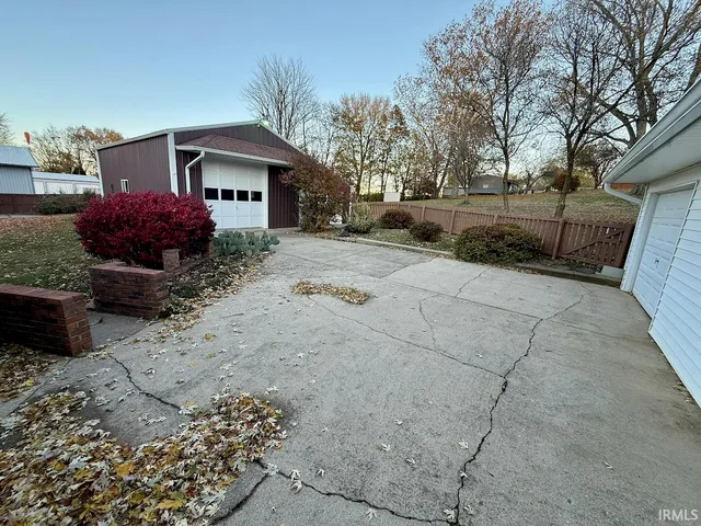 $324,900 | 81 East 200 South, Princeton, IN 47670