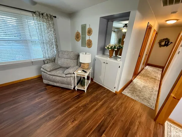 $324,900 | 81 East 200 South, Princeton, IN 47670