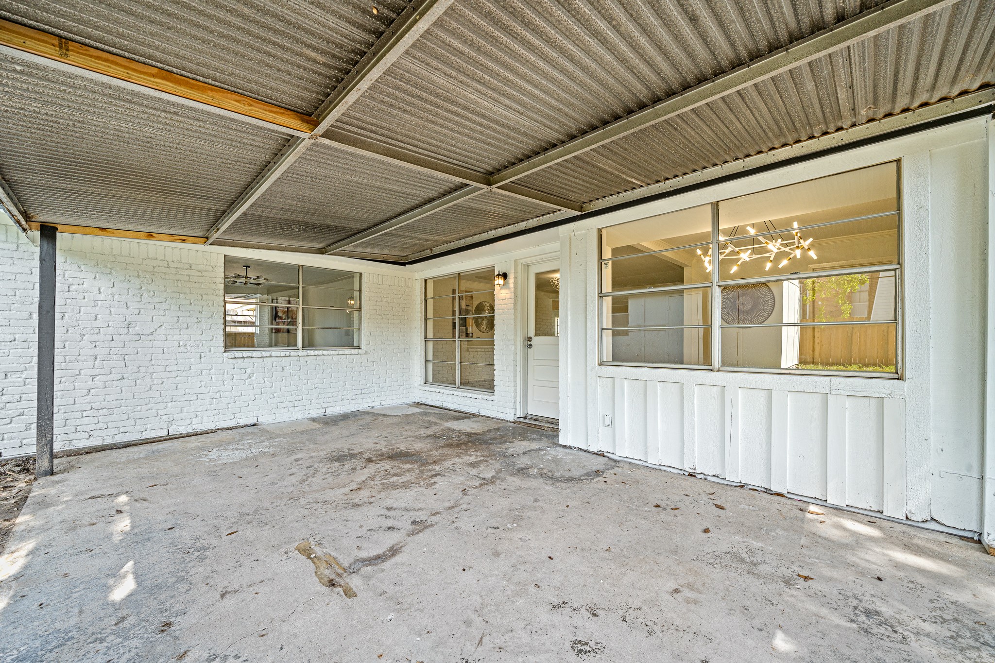 111 Princess Drive Houston, TX 77034 - Photo 30 of 30 a view of an entrance of the house