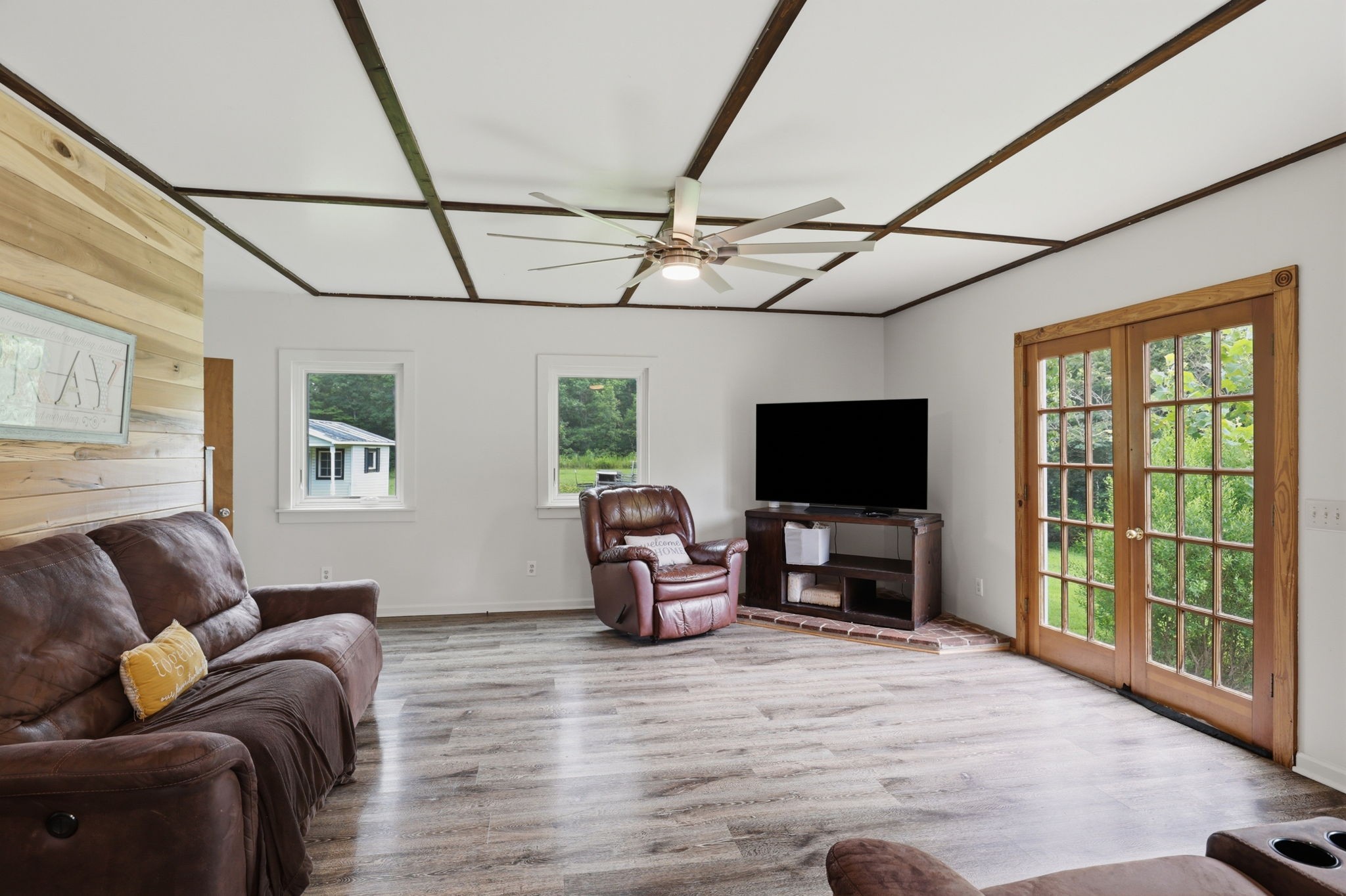 1650 Little Fish Trap Road Lawrenceburg, TN 38464 - Photo 3 of 40