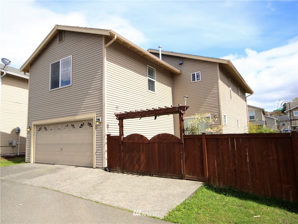 245 Ferndale Court Northeast Renton, WA 98056 - Photo 21 of 22