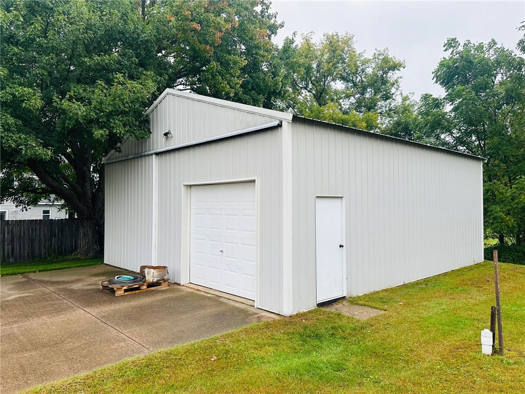 114 3rd Avenue South Dallas, WI 54733 - Photo 12 of 31