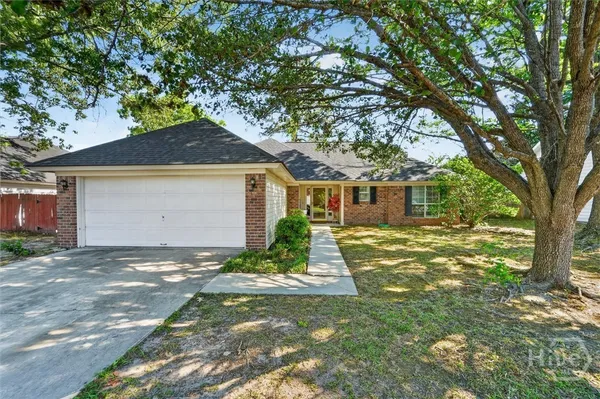 $305,100 | 126 Teal Lake Drive, Richmond Hill, GA 31324
