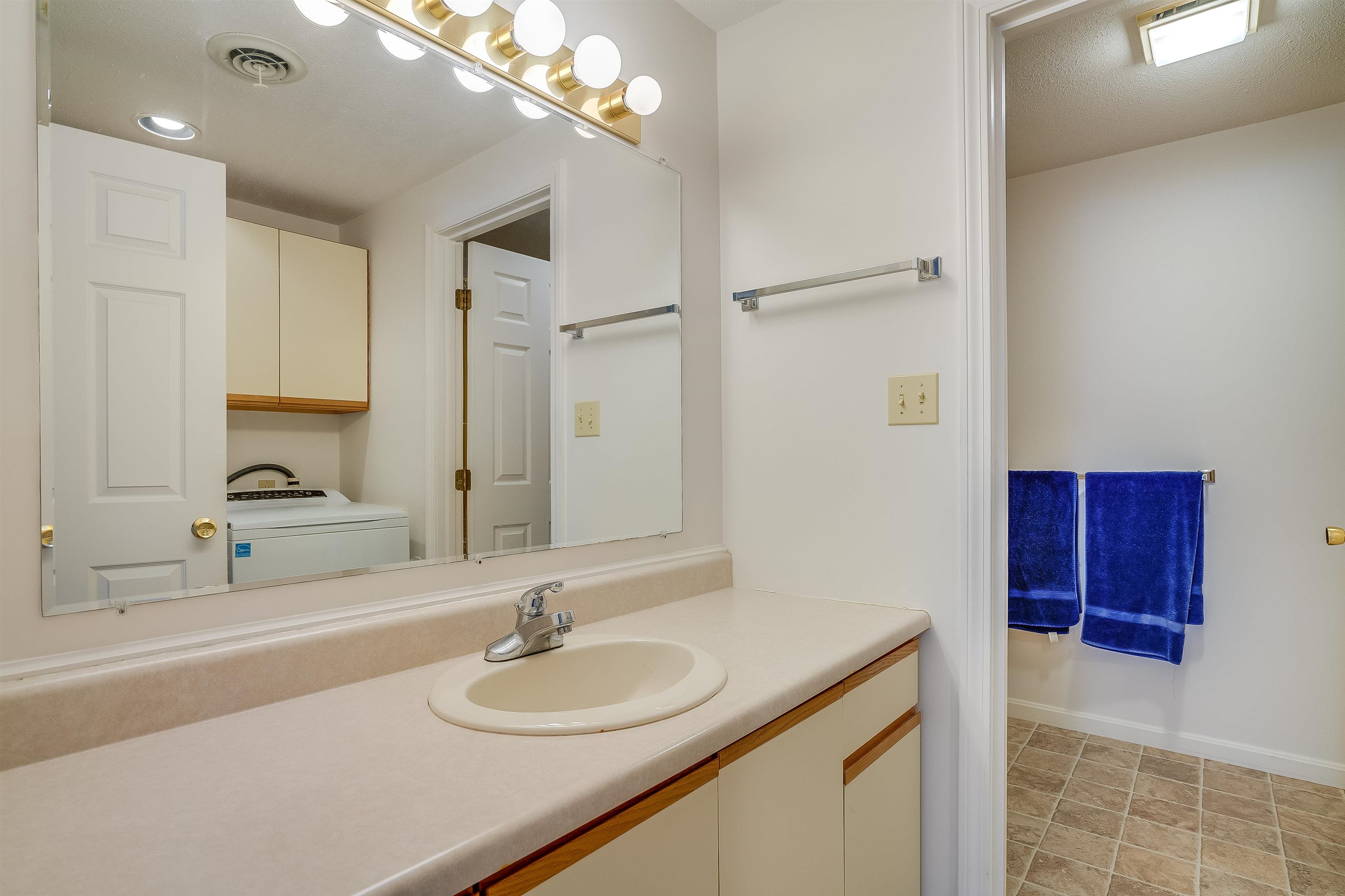 20 Long Hill Road, Unit R003025020 Peterborough, NH 03458 - Photo 25 of 28