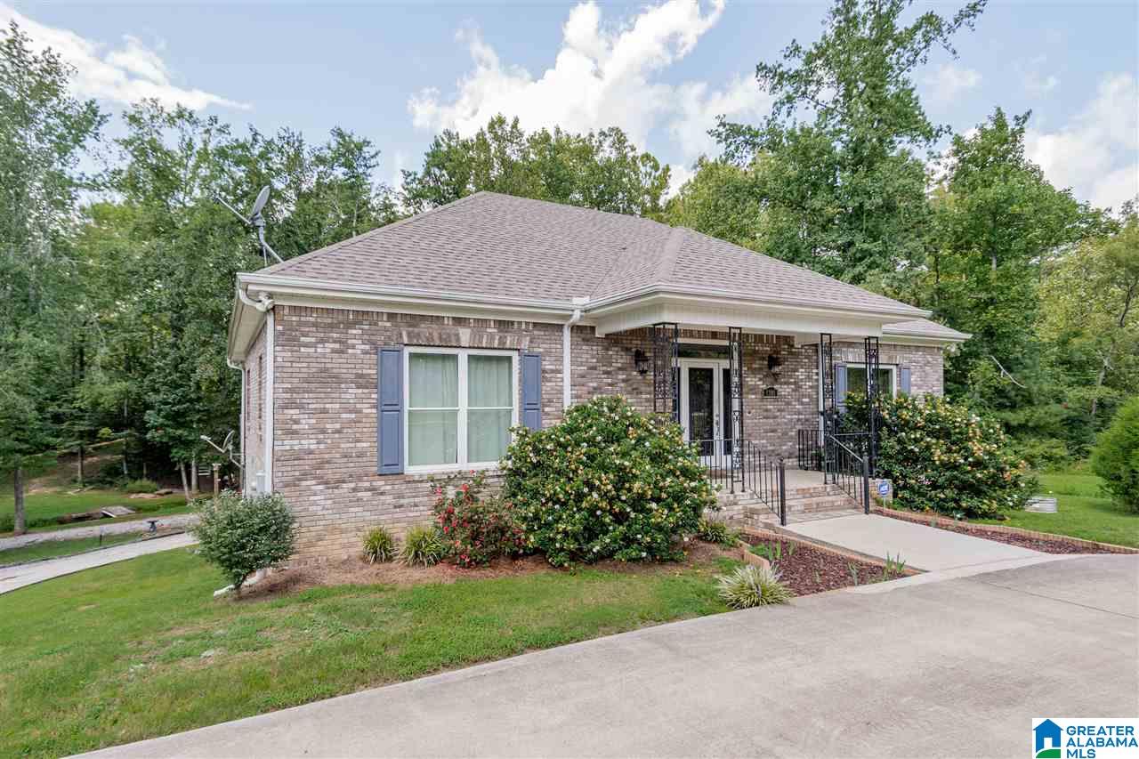 1381 Sardis Road Gardendale, AL 35071 - Photo 2 of 38