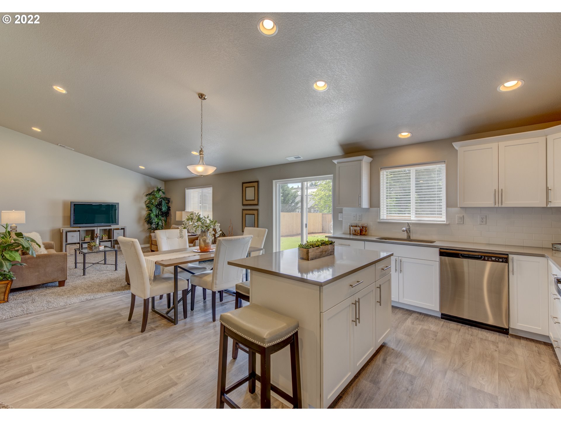 90890 Alvadore Road Junction City, OR 97448 - Photo 8 of 25 Gallery Image 8