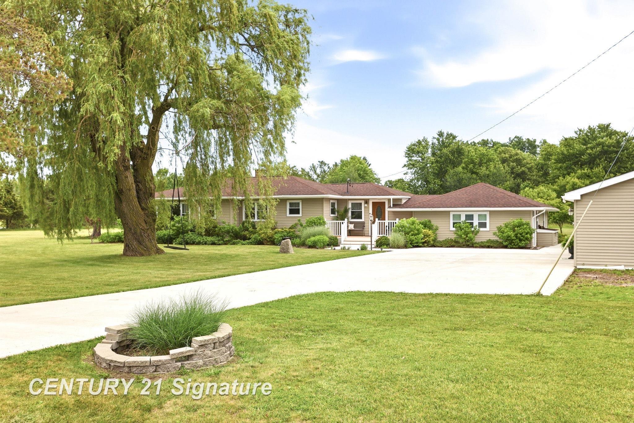 2051 South Brennan Road Hemlock, MI 48626 - Photo 6 of 72