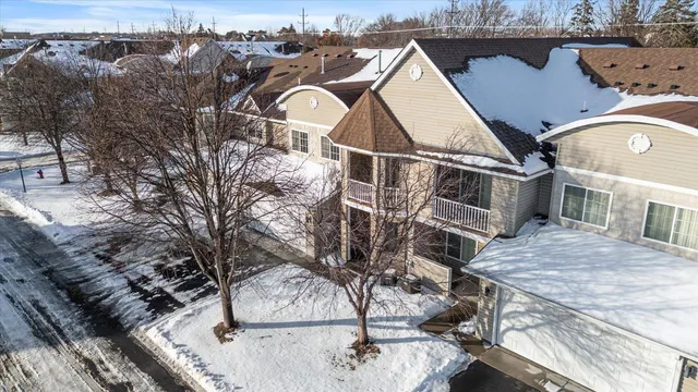 $289,900 | 5604 100th Lane North, Brooklyn Park, MN 55443