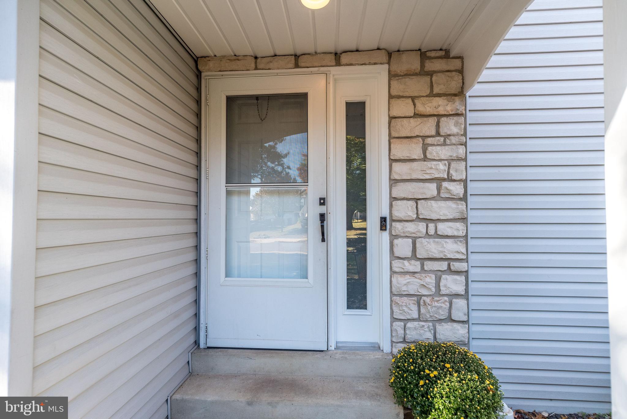 36 Deer Run Road Perkasie, PA 18944 - Photo 3 of 39