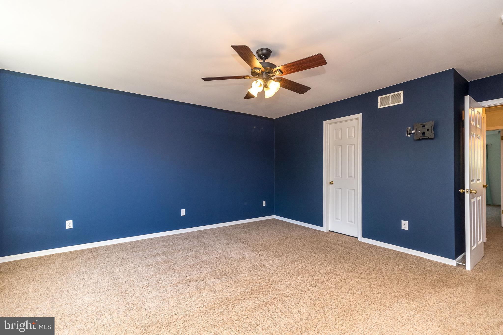 36 Deer Run Road Perkasie, PA 18944 - Photo 31 of 39