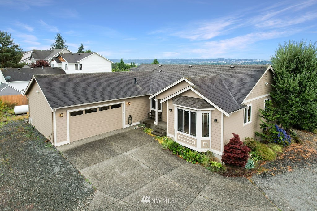 405 Vernon Road Lake Stevens, WA 98258 - Photo 1 of 40 Gallery Image 1