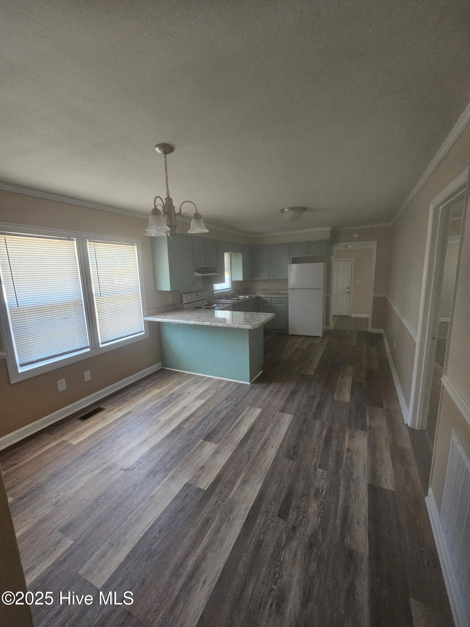 460 Sand Ridge Road Hubert, NC 28539 - Photo 12 of 15 Kitchen/Dining Combo