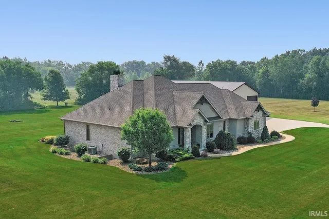 $1,100,000 | 52176 County Road 21, Bristol, IN 46507