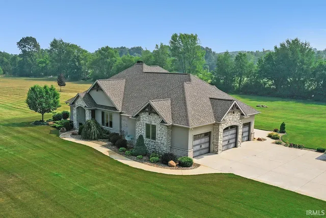 $1,100,000 | 52176 County Road 21, Bristol, IN 46507
