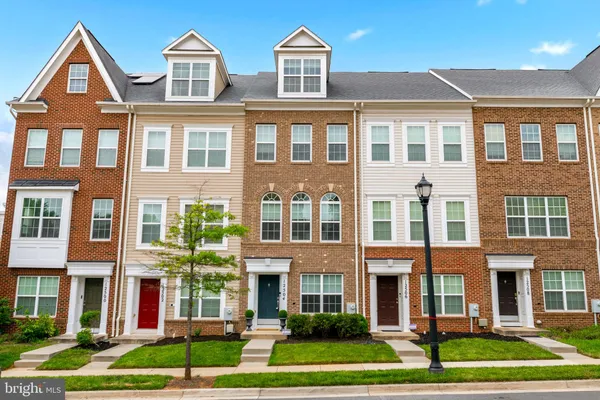 $3,200 | 12504 Rustic Rock Lane, Beltsville, MD 20705