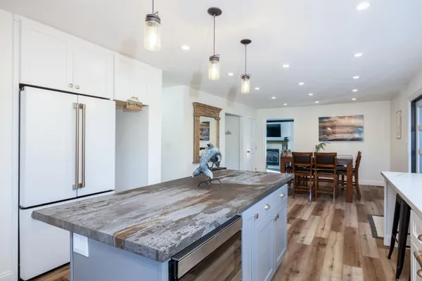 $2,349,000 | 1790 Sunshine Valley Road, Moss Beach, CA 94038