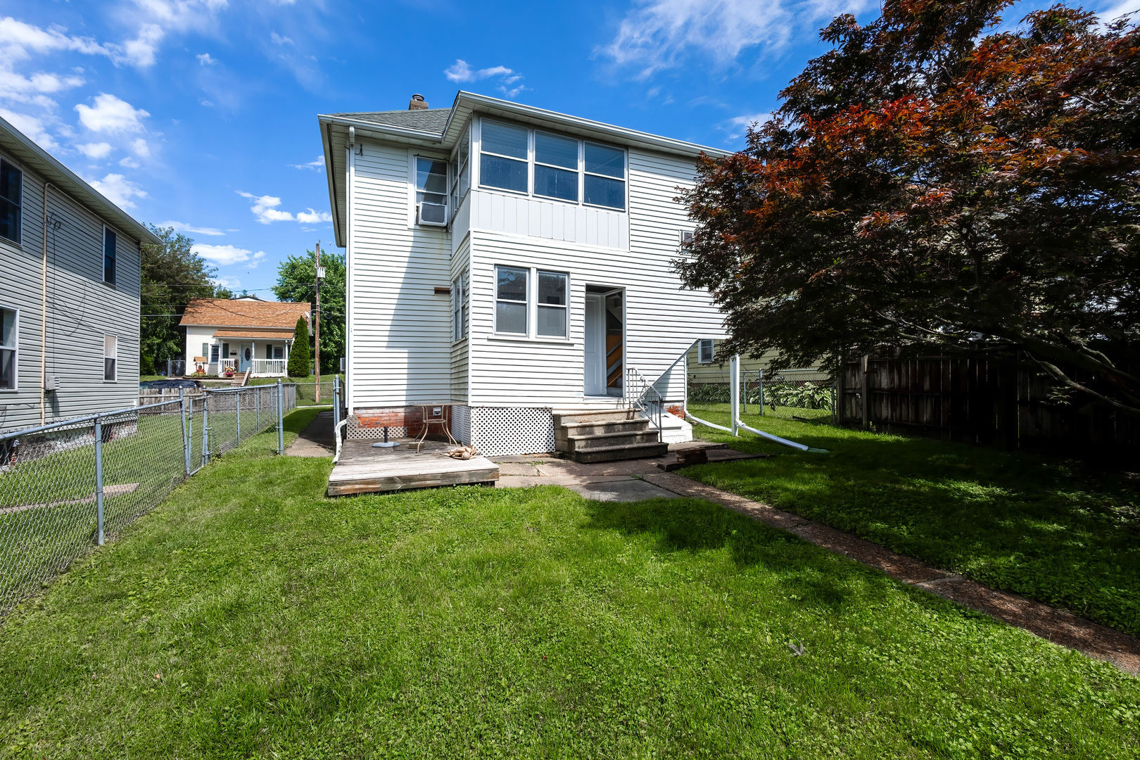 1913 10th Street Moline, IL 61265 - Photo 29 of 34
