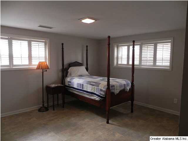 1826 Lk Rdg Road Birmingham, AL 35216 - Photo 20 of 29