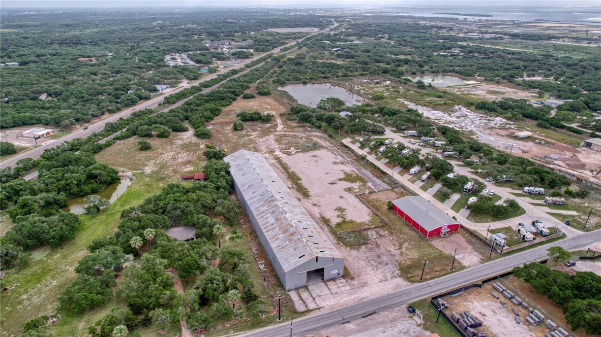 Total lot size 8.65 acres