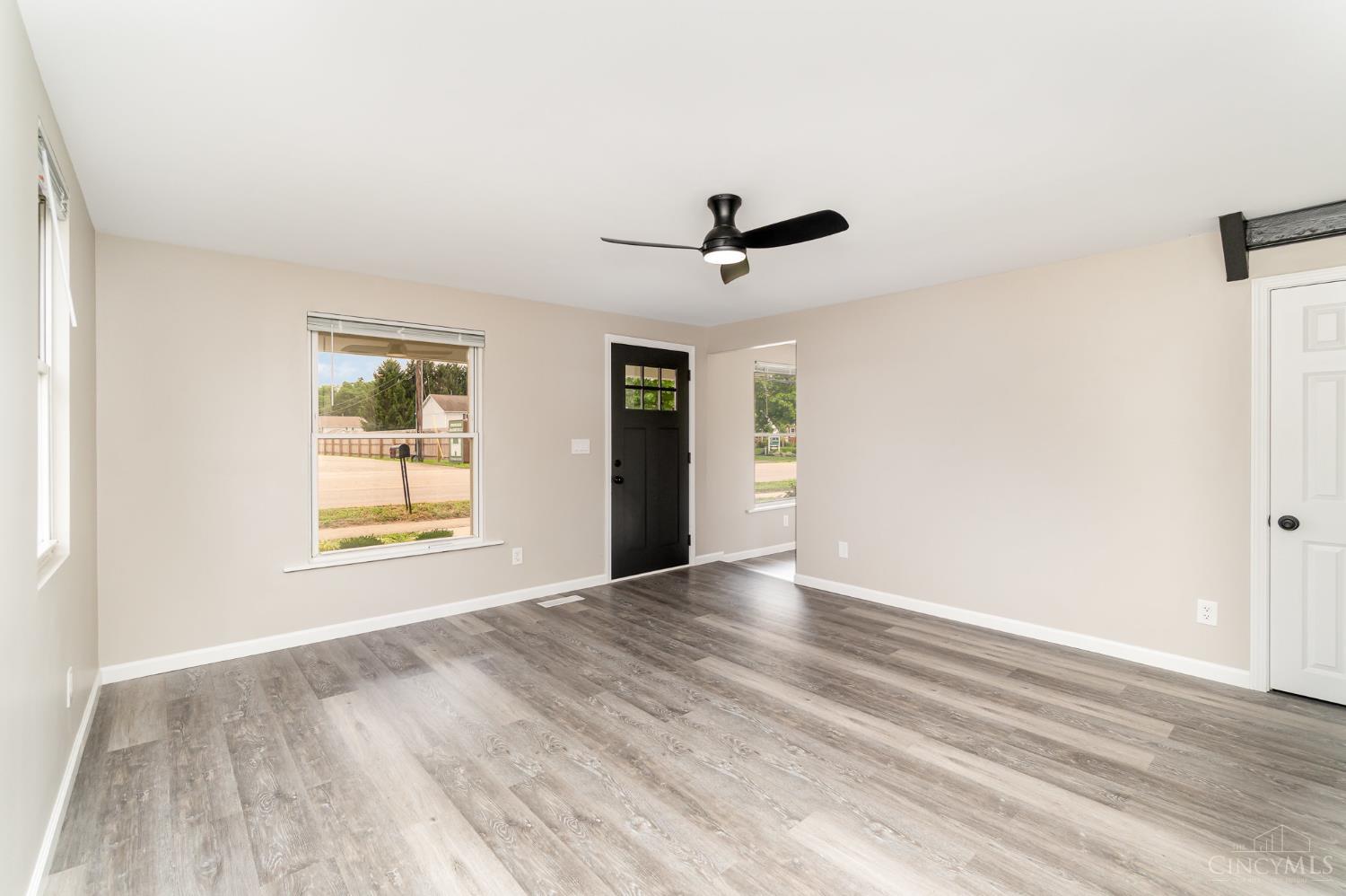 84 West Foster-Maineville Road Maineville, OH 45039 - Photo 4 of 16