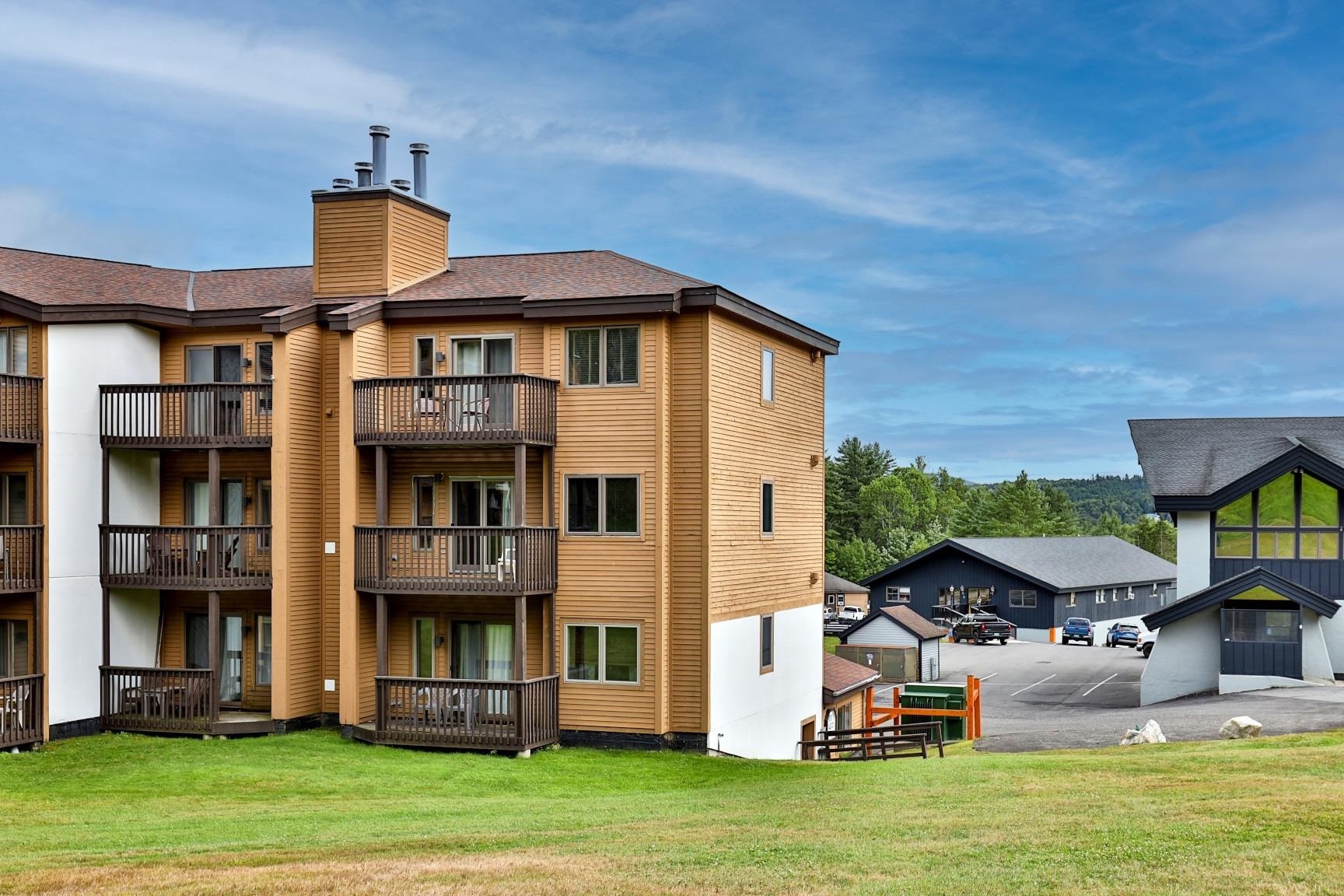 109 Okemo Ridge Road, Unit C301 Ludlow, VT 05149 - Photo 27 of 30 Gallery Image 27