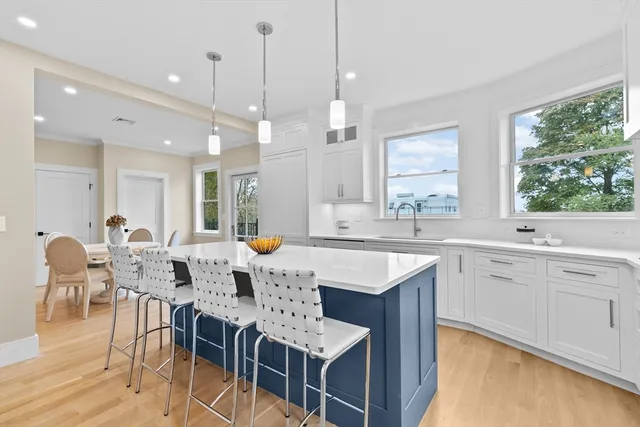$3,195,000 | 90 Addington Road, Unit 2, Brookline, MA 02445