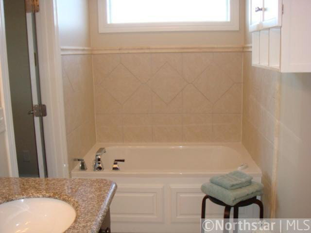 22650 Baseline Boulevard Jordan, MN 55352 - Photo 9 of 18
